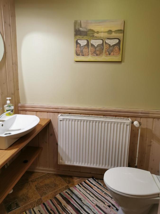 Kaare Guesthouse Viljandi  Extérieur photo