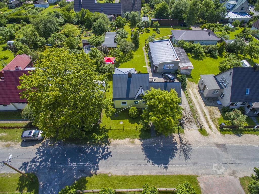 Kaare Guesthouse Viljandi  Extérieur photo